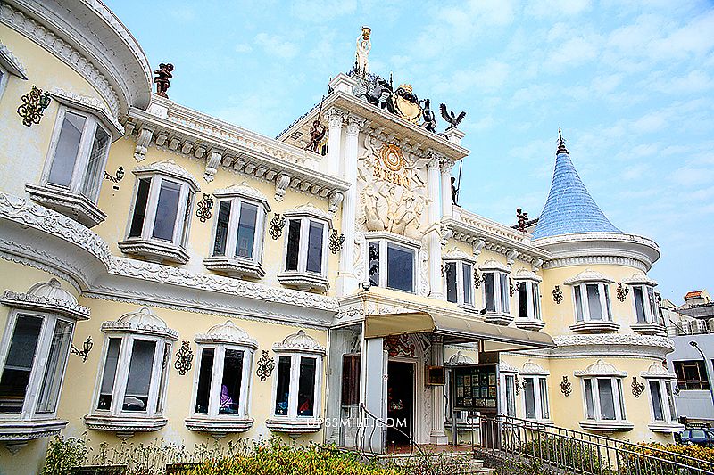 台南移民署，萍子推薦台南景點，台灣最美麗的公家機關，華麗歐式宮廷城堡