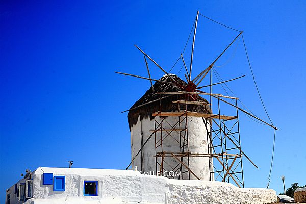 【希臘自助行】卡特米利風車Windmills of Kato Myli五風車，Mykonos日落取景時絕佳地點，攝影人影像天堂，米克諾斯著名景點，五風車，世界100大必遊勝地 @upssmile向上的微笑萍子 旅食設影