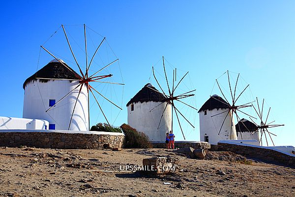【希臘自助行】卡特米利風車Windmills of Kato Myli五風車，Mykonos日落取景時絕佳地點，攝影人影像天堂，米克諾斯著名景點，五風車，世界100大必遊勝地 @upssmile向上的微笑萍子 旅食設影