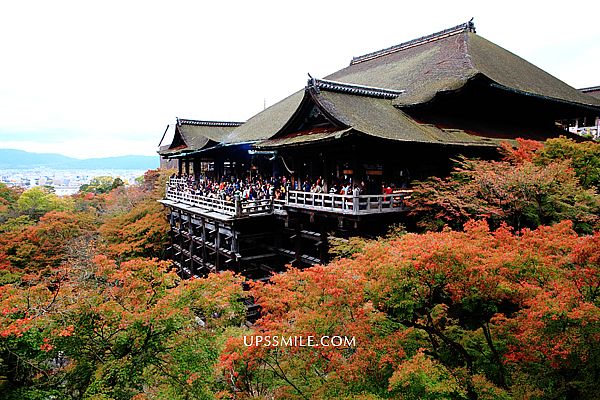 京都自助景點 清水寺kiyomizu Temple 地主神社 音羽瀑布 京都賞楓自由行必遊勝地 京都賞楓攝影人天堂 京都世界文化遺產 清水寺 預約岡本織物穿和服體驗一日遊 清水寺賞楓攻略 清水寺玩法 京都清水寺行程