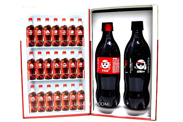 可口可樂分享百變心情禮盒2016年4月活動，可口可樂表情符號瓶即將上市，一個表情符號更能傳達你的心情，可口可樂限量禮盒 @upssmile向上的微笑萍子 旅食設影