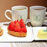 即時熱門文章：【台北東區忠孝復興甜點】PINEDE PATISSIER忠孝旗艦店 彼內朵，萍子推薦台北東區甜點，日本名古屋法式甜點，水果千層蛋糕、起司蛋糕、泡芙、pinede喜餅，台北下午茶推薦，雙人下午茶529元cp值超高，忠孝復興甜點，接受客製化訂購成禮盒，台北法式甜點推薦