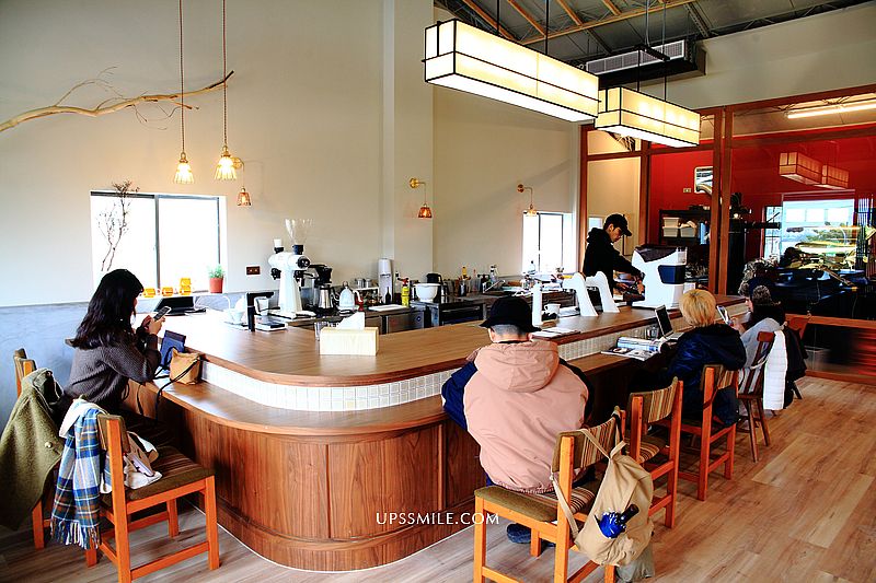 【新店咖啡】綠河咖啡Green River Roastery，三角鐵皮屋老屋再生成日本京町家，IG網美打卡新店咖啡館，自家烘焙咖啡豆，2021新開幕咖啡館