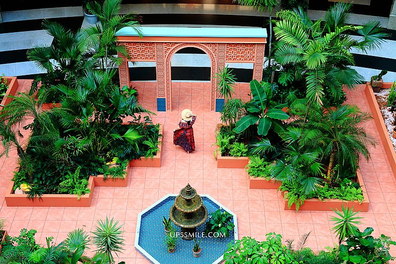 【信義區新景點】BELLAVITA寶麗廣場 摩洛哥花園，來寶麗廣場信義區偽出國景點，IG網美打卡台北景點，Moroco Style馬賽克噴泉、磚紅色拱門