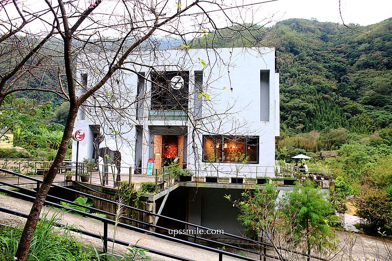 新竹尖石景觀咖啡廳Z cafe，遠離喧囂新竹清水模咖啡廳，新竹玻璃屋，坐擁山林森林系咖啡廳，尖石景觀咖啡廳，新竹尖石咖啡廳
