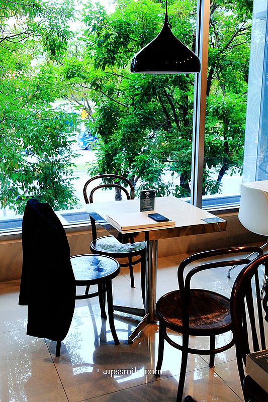 Orchard CAFE 中山國小站早午餐咖啡館，有綠意窗景的自家烘焙咖啡廳，台北不限時咖啡館，台北下午茶推薦 @upssmile向上的微笑萍子 旅食設影