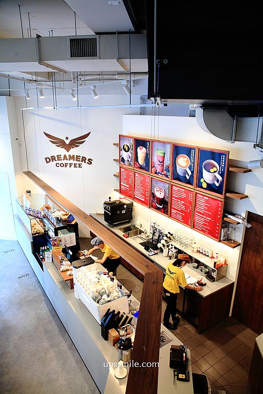 Dreamers Coffee Roasters 永康門市，東門站7點營業的早午餐咖啡館，肉桂捲、司康、沙拉、義大利麵種類豐富，台北不限時咖啡館