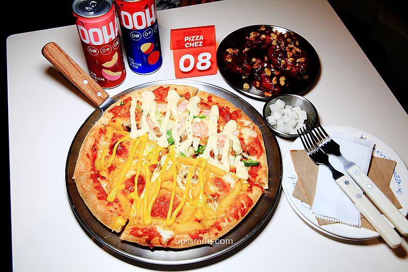 國父紀念館美食Pizza Che，韓國首爾正統韓式披薩炸雞，台北東區新開幕2022，一秒飛韓國，附pizza chez菜單 @upssmile向上的微笑萍子 旅食設影