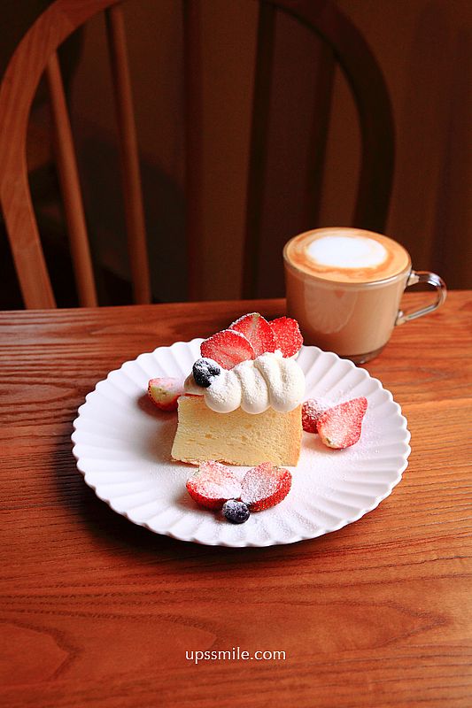 【新店美食】Butter Cake Café奶油蛋糕咖啡廳，捷運大坪林站咖啡廳，新店韓系咖啡廳推薦，奶油色美拍，IG網美咖啡廳