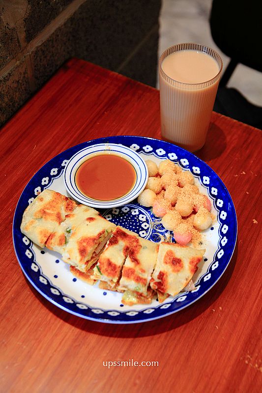 軟食力行天宮店，榮獲台北米其林必比登美食，餅皮香酥Q嫩創意口味多，台北最強粉漿蛋餅，台北早午餐必吃古早味蛋餅，捷運行天宮站早午餐