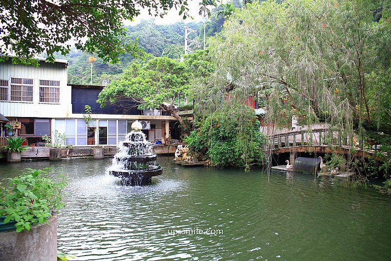 【新竹關西美食】逸園客家餐館，隱身山林世外桃源客家菜餐廳，新竹六福村附近美食，關西客家料理，新竹客家料理推薦，新竹中式庭園湖畔餐廳