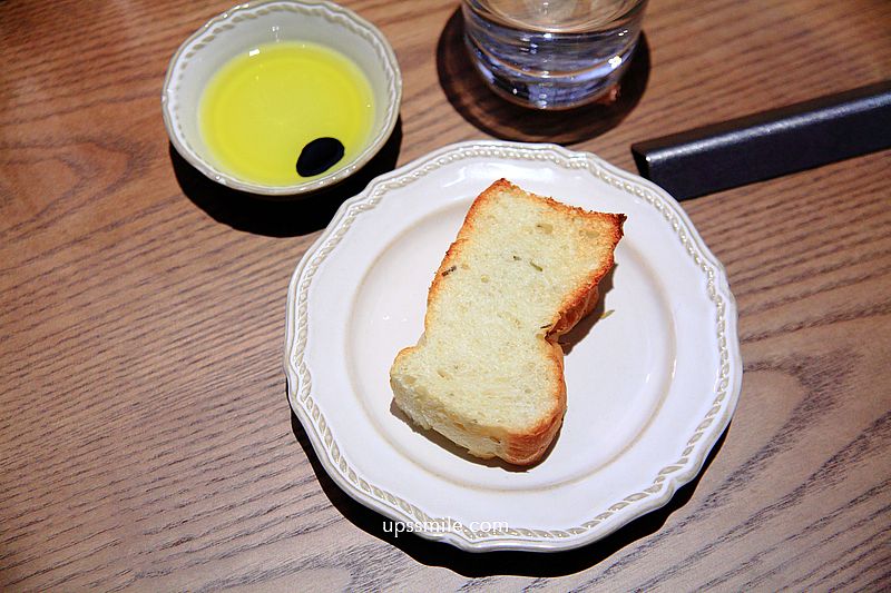 【林口美食】JK STUDIO歐陸餐廳林口店，林口三井Outlet二館美食，林口千萬裝潢飯店級餐廳，林口必吃美食，林口網美餐廳，林口北歐小屋建築，林口約會餐廳