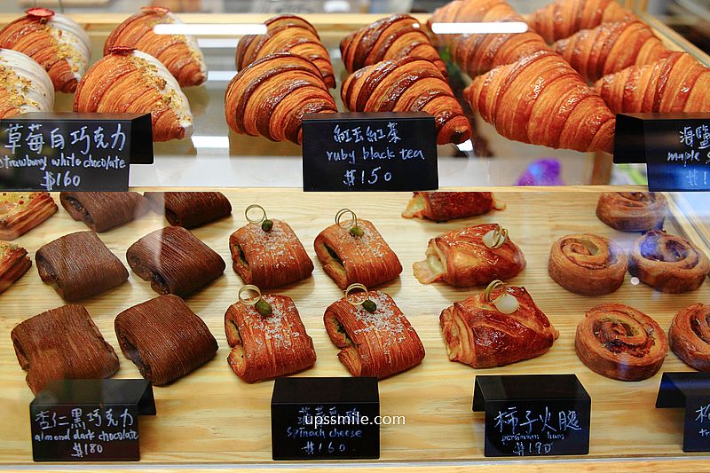 PECKiSH bakery 民生社區咖啡廳，台中早午餐Ivette Cafe新品牌，必吃爆漿內餡可頌麵包，松山區早午餐咖啡廳，台北咖啡廳，近捷運南京三民站早午餐