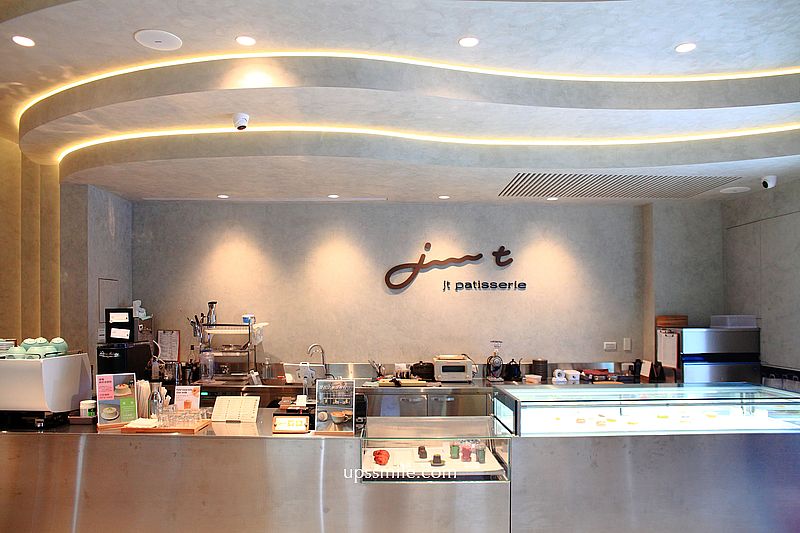 【台中甜點】階梯法式甜點 jt patisserie，逢甲法式咖啡廳，水泥灰高質感甜點店，台中法式甜點，台中逢甲甜點，台中網美咖啡廳