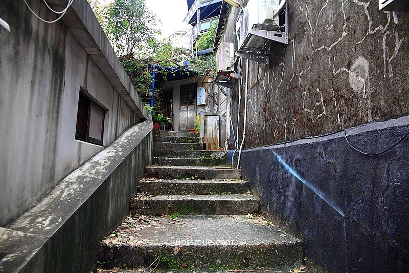 九份絕美景觀咖啡廳 hima cafe暇咖啡，九份神等級好吃甜點，九份山景海景秘境咖啡廳，清水模玻璃屋，日式塌塌米空間，九份網美咖啡廳