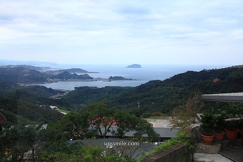 九份絕美景觀咖啡廳 hima cafe暇咖啡，九份神等級好吃甜點，九份山景海景秘境咖啡廳，清水模玻璃屋，日式塌塌米空間，九份網美咖啡廳