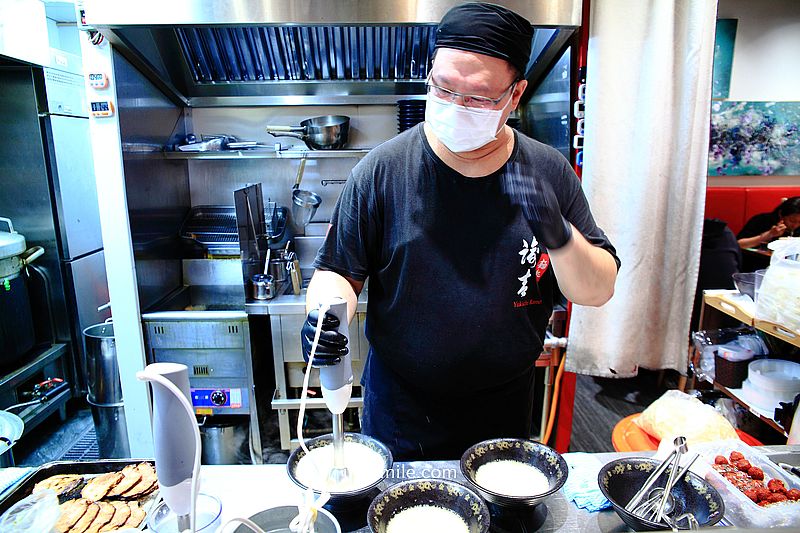 Yukichi Ramen 諭吉拉麵，主打九州泡系博多豚骨拉麵，日系卡布奇諾拉麵之美譽，台北泡系拉麵，中山區拉麵推薦，營業到凌晨3點拉麵店