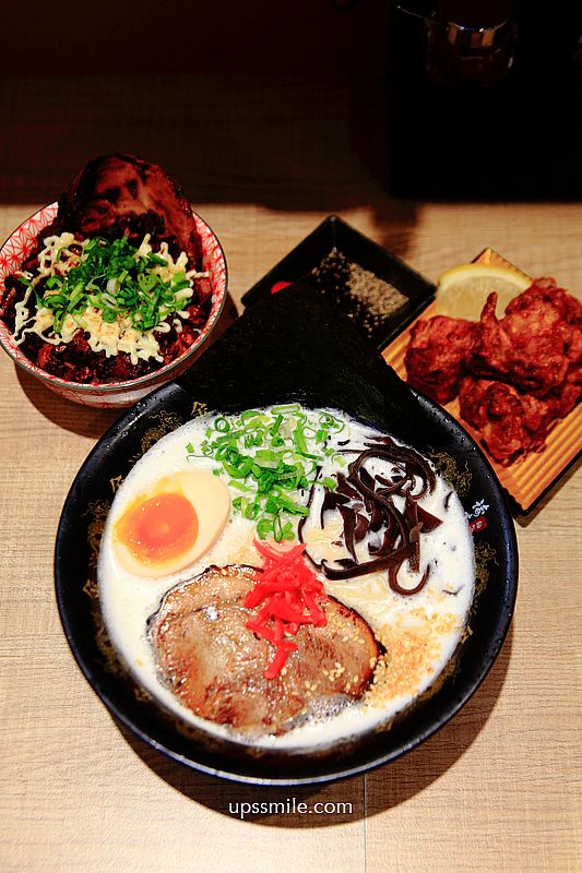 Yukichi Ramen 諭吉拉麵，主打九州泡系博多豚骨拉麵，日系卡布奇諾拉麵之美譽，台北泡系拉麵，中山區拉麵推薦，營業到凌晨3點拉麵店