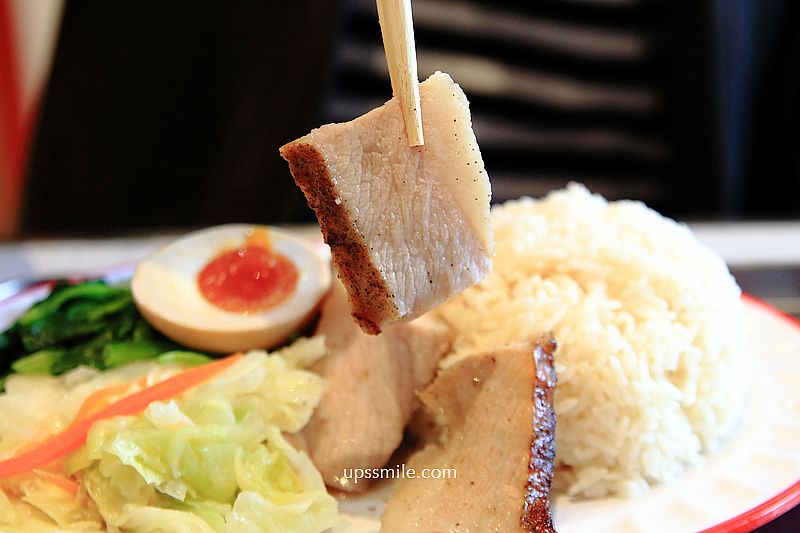 天天來海南雞台北光復店，台北好吃海南雞飯，舒肥雞肉好軟嫩、松阪豬火烤彈牙脆口，捷運南京三民站美食，附天天來海南雞飯菜單