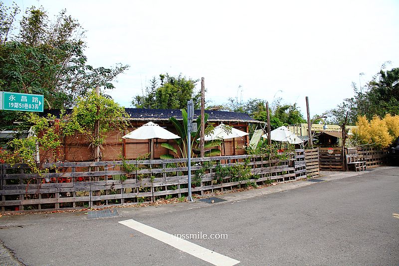 茉莉花園caf’e，桃園龍潭森林系花園秘境植栽咖啡廳，近三坑老街自家烘焙咖啡廳，世外桃源秘境咖啡廳，鹿角蕨，桃園植栽咖啡廳，桃園龍潭寵物友善咖啡廳