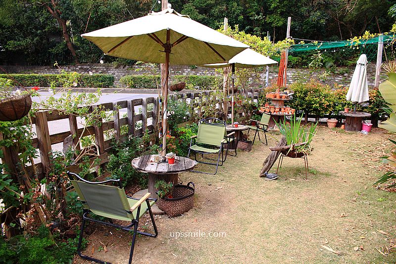 茉莉花園caf’e，桃園龍潭森林系花園秘境植栽咖啡廳，近三坑老街自家烘焙咖啡廳，世外桃源秘境咖啡廳，鹿角蕨，桃園植栽咖啡廳，桃園龍潭寵物友善咖啡廳