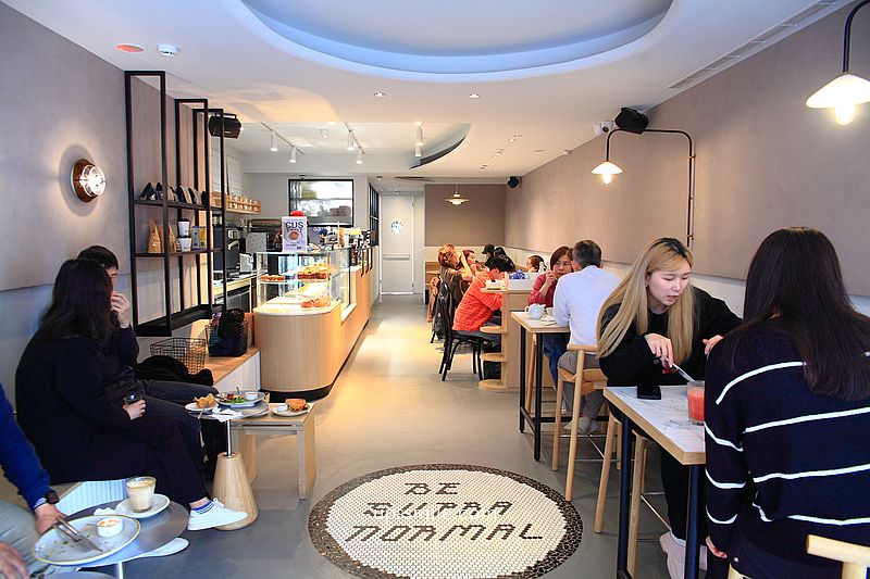 【雙連美食】Supranormal Bakery Cafe 赤峰店，士林天母超人氣澳式早午餐開分店，台北早午餐推薦，捷運中山站早午餐咖啡廳，赤峰街澳式早餐