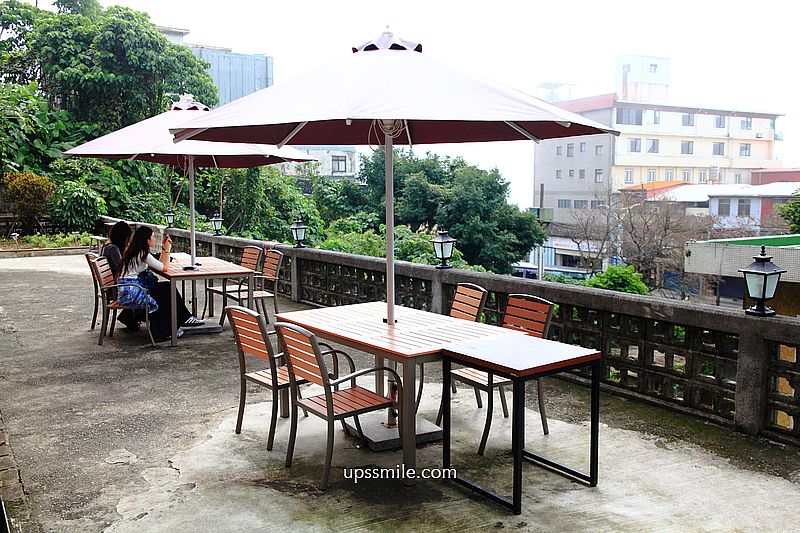 【淡水美食景觀餐廳】文森食堂RAYCA coffee bistro景觀餐廳，淡水老宅自家烘焙咖啡廳，法國藍帶主廚操刀，淡水親子寵物友善咖啡廳、淡水約會餐廳、淡水早午餐咖啡廳推薦，紅毛城淡水老街一日遊