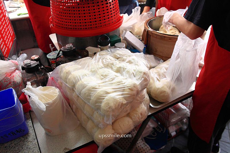 【迪化街美食】妙口四神湯肉包專賣店，大稻埕排隊小吃，超過50年台北老店，可宅配肉包，迪化街包子