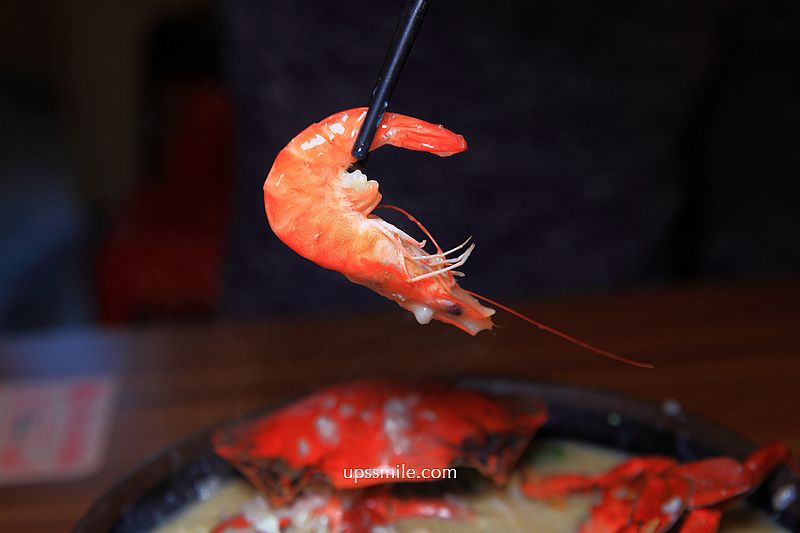 【金山美食】金山大碗螃蟹，金山老街必吃海鮮粥、炸魷魚，食尚玩家推薦金山美食，天天大排長龍金山海鮮粥推薦，附金山大碗螃蟹菜單