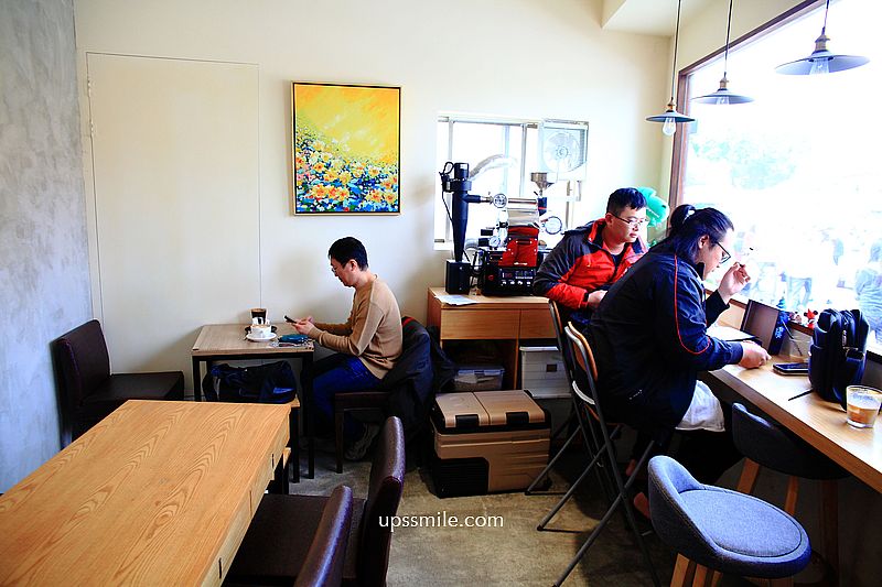 【林口咖啡】Hu A Hu A cafe 隱身林口竹林山觀音寺咖啡廳，美式咖啡只要80元，超便宜實惠林口咖啡廳，林口自家烘焙咖啡廳，林口賞櫻花咖啡廳