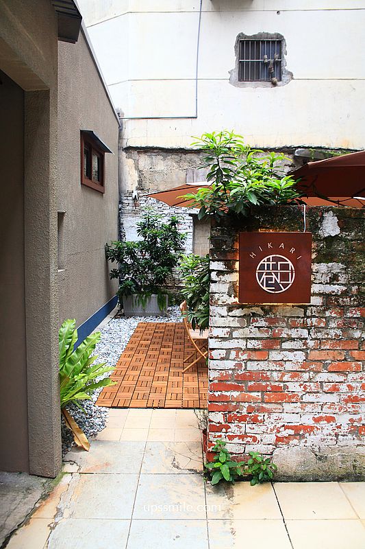 巷日咖啡，捷運西門站甜點咖啡廳，橫掃IG網美打卡甜點寵物咖啡廳，西門町老宅日式榻榻米，萬華咖啡廳下午茶推薦