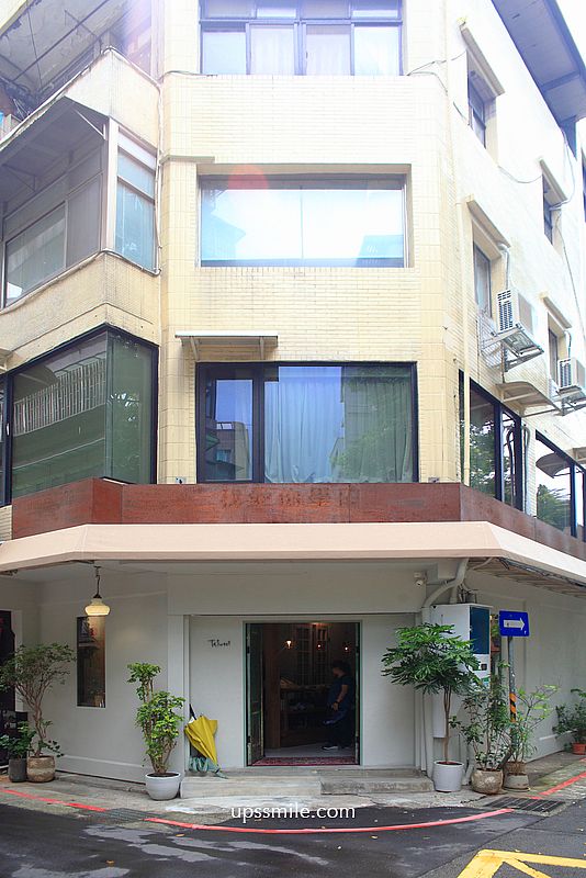 TaSweet菓子屋，每週賣三天限定水果蛋糕捲，宜蘭人氣蛋糕捲重返台北，TaSweet菓子屋台北新店址，捷運科技大樓站甜點