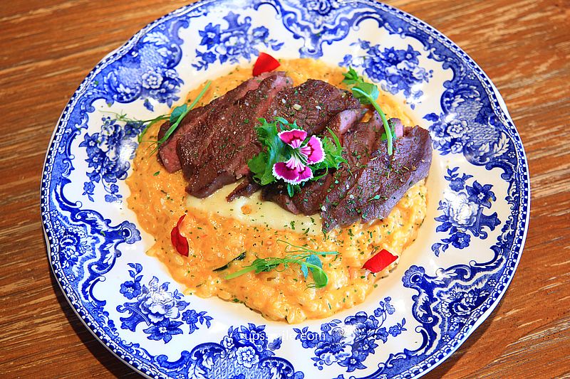 今鶴義式餐酒館竹北店，新竹歐式宮廷風義式餐廳，必吃舒芙蕾，竹北早午餐網美咖啡廳