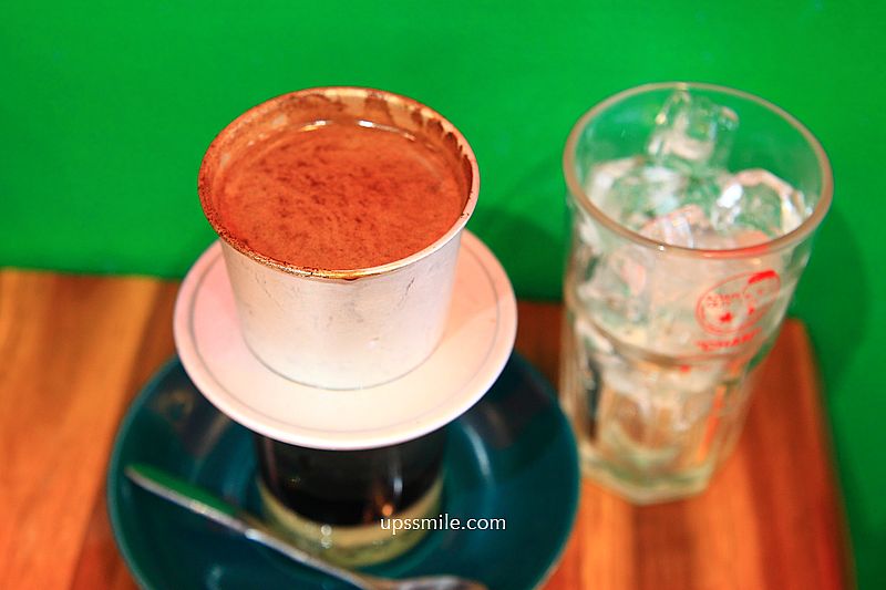 Adam Quy 越南河粉、咖啡/音樂酒吧，桃園後站人氣越式咖啡廳，週末河粉可賣到1700碗