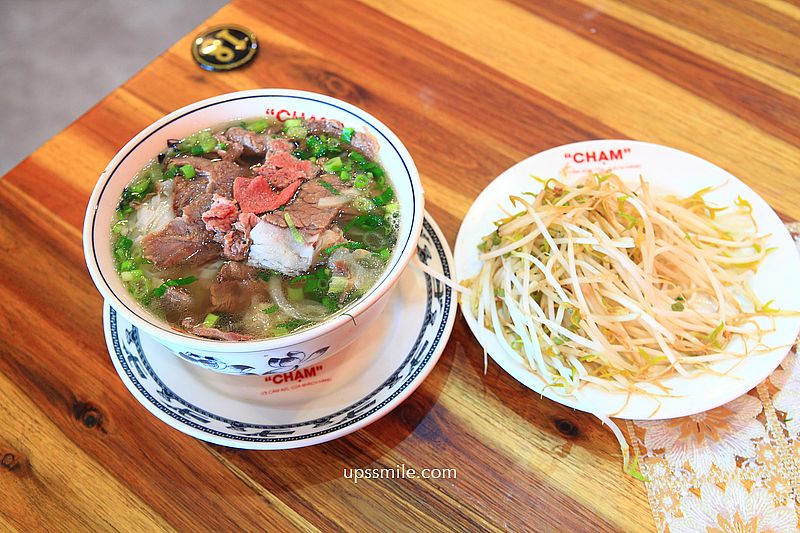 Adam Quy 越南河粉、咖啡/音樂酒吧，桃園後站人氣越式咖啡廳，週末河粉可賣到1700碗