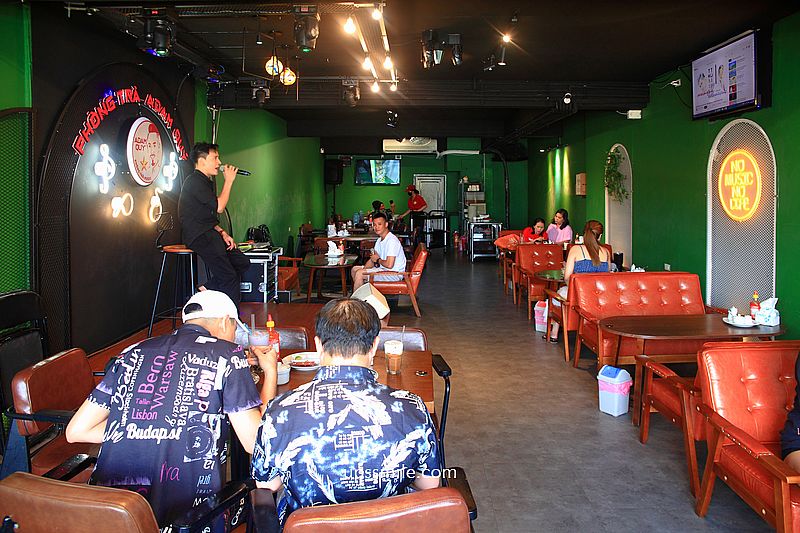 Adam Quy 越南河粉、咖啡/音樂酒吧，桃園後站人氣越式咖啡廳，週末河粉可賣到1700碗