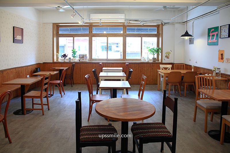 好秋咖啡桃園，桃園老宅甜點咖啡廳，桃園火車站咖啡廳，桃園甜點戚風蛋糕收口袋