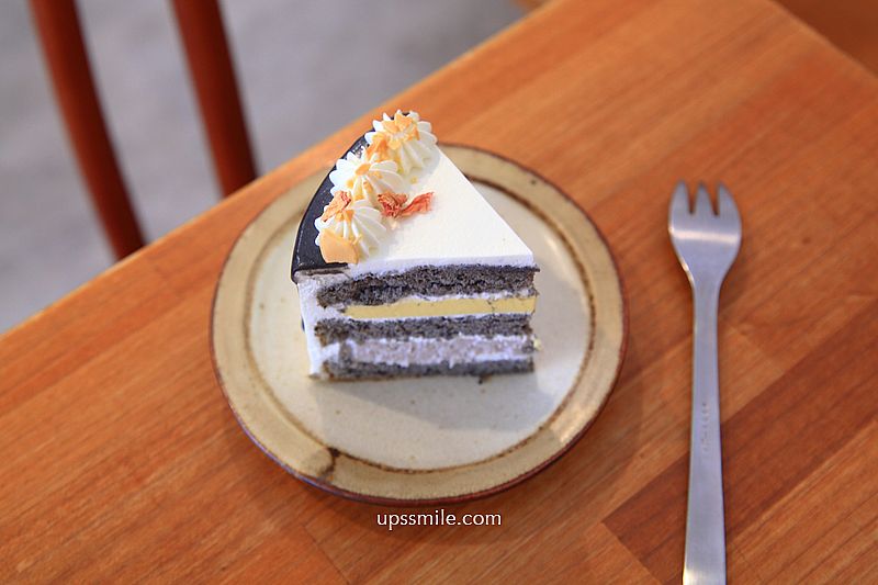 好秋咖啡桃園，桃園老宅甜點咖啡廳，桃園火車站咖啡廳，桃園甜點戚風蛋糕收口袋