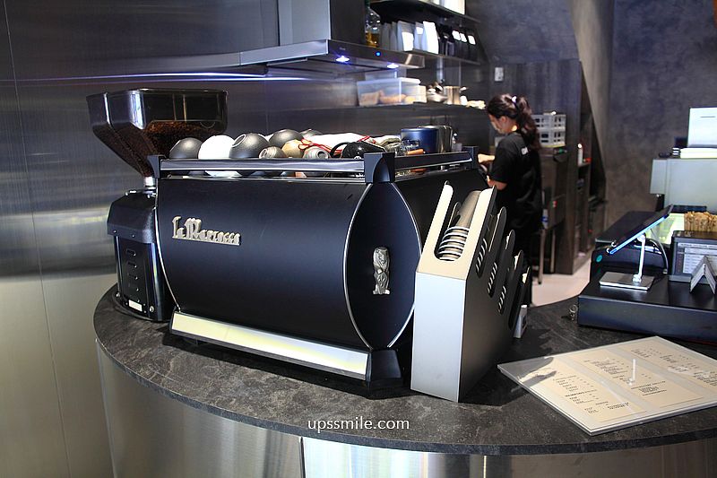 GOLDEN CAVE Cafe通化街，捷運六張犁站早午餐咖啡廳，台北流心巴斯克，台北複合式選物金屬風格咖啡廳