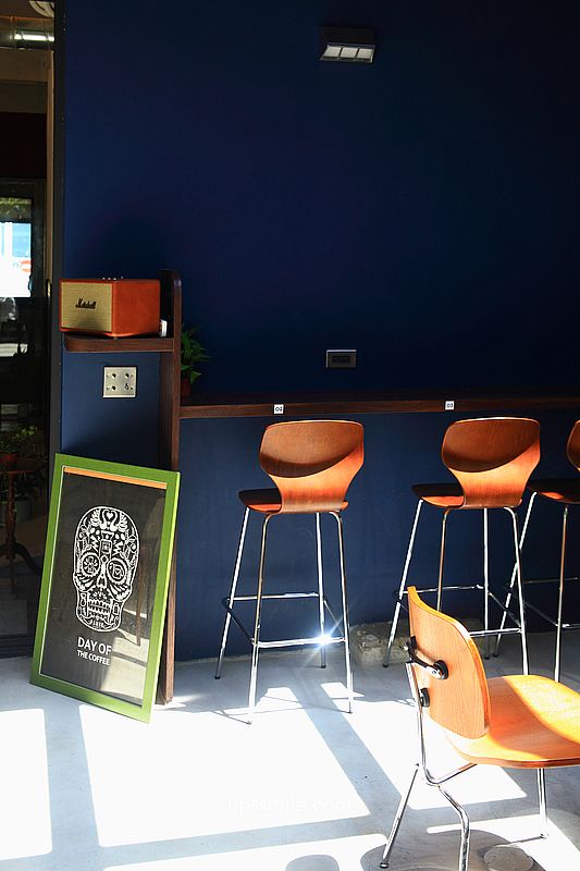 PAUSE Coffee Roaster 南港自家烘焙咖啡，南港玻璃屋絕美庭院咖啡廳