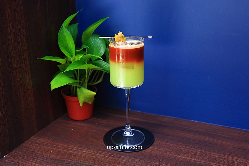 PAUSE Coffee Roaster 南港自家烘焙咖啡，南港玻璃屋絕美庭院咖啡廳