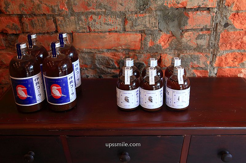 伊良可樂台北中山店，東京爆紅百年漢方可樂IYOSHI COLA插旗台北，魔法糖漿可樂150元一杯