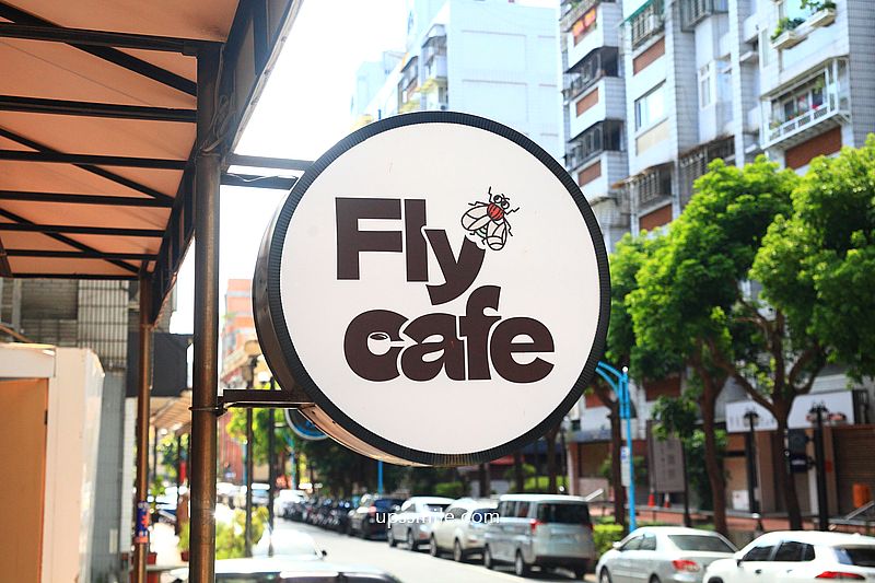 fly cafe敦北店，蒼蠅哥肉桂捲新店開張，台北肉桂捲名店、傳奇西西里必喝