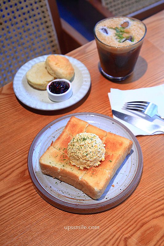 fly cafe敦北店，蒼蠅哥肉桂捲新店開張，台北肉桂捲名店、傳奇西西里必喝