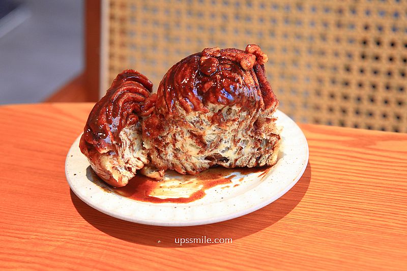 fly cafe敦北店，蒼蠅哥肉桂捲新店開張，台北肉桂捲名店、傳奇西西里必喝