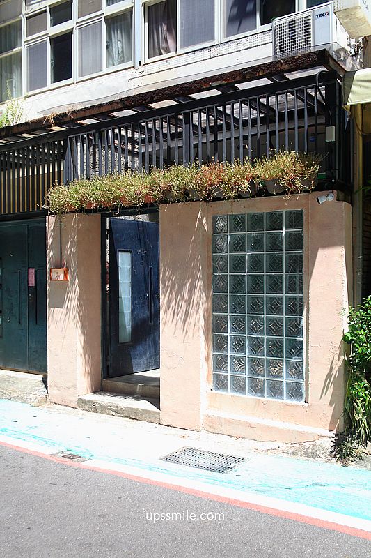 BéVive 越式咖啡廳，捷運忠孝新生站老宅越式咖啡廳，必點香蘭戚風蛋糕、越式豬肉河粉