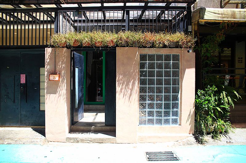 BéVive 越式咖啡廳，捷運忠孝新生站老宅越式咖啡廳，必點香蘭戚風蛋糕、越式豬肉河粉