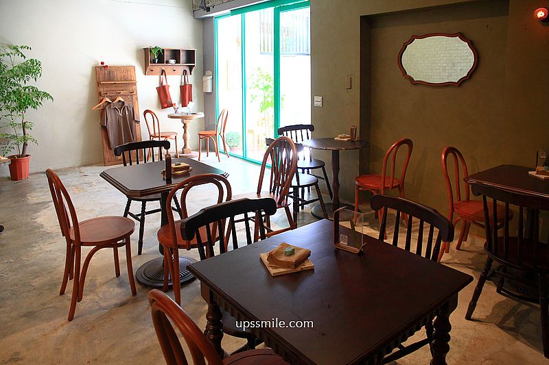 BéVive 越式咖啡廳，捷運忠孝新生站老宅越式咖啡廳，必點香蘭戚風蛋糕、越式豬肉河粉