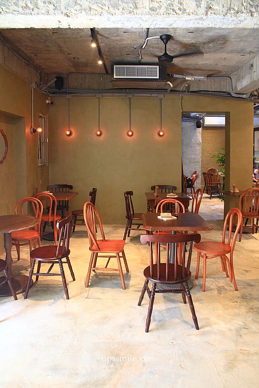 BéVive 越式咖啡廳，捷運忠孝新生站老宅越式咖啡廳，必點香蘭戚風蛋糕、越式豬肉河粉