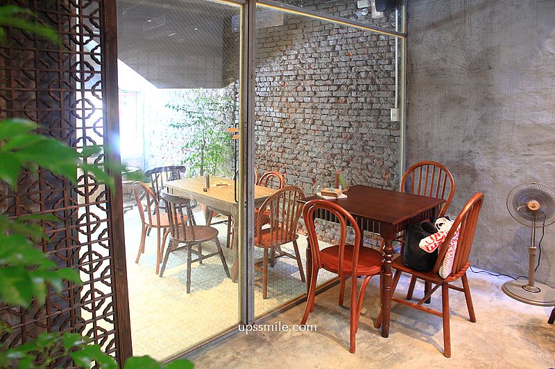 BéVive 越式咖啡廳，捷運忠孝新生站老宅越式咖啡廳，必點香蘭戚風蛋糕、越式豬肉河粉